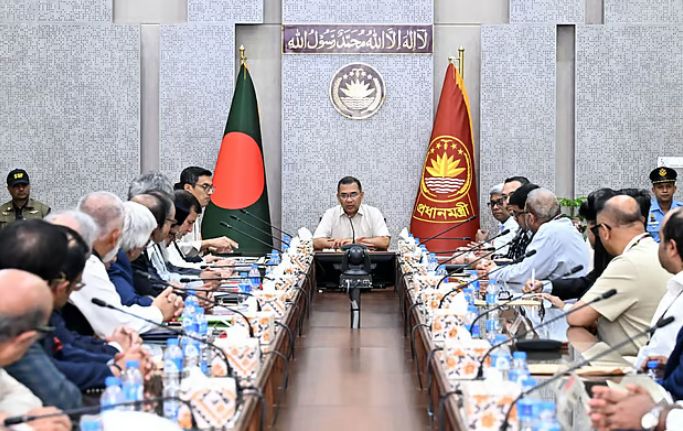 Industries await relief as govt assures to restore gas, power supply tonight